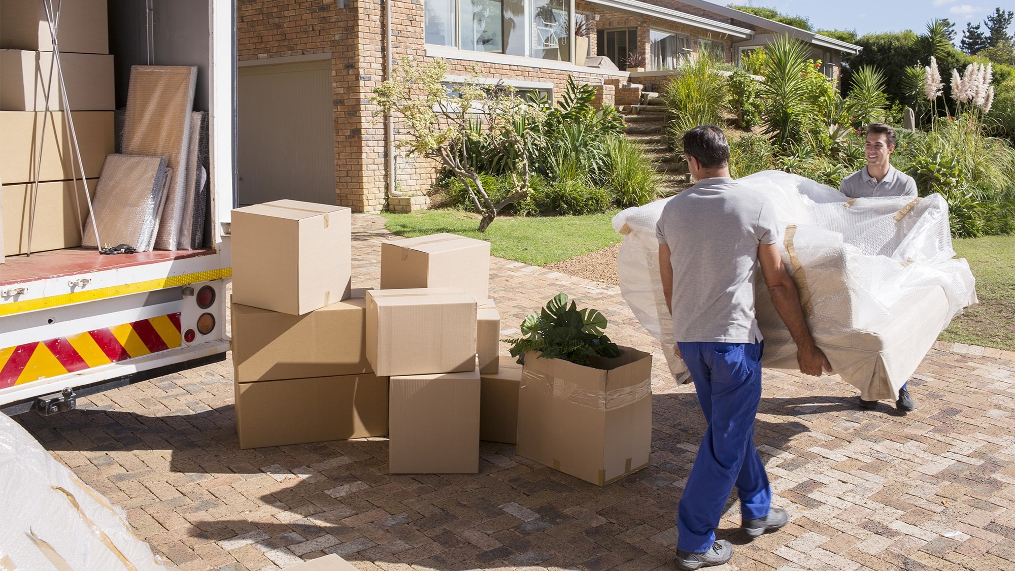 Перевозка мебели и вещей